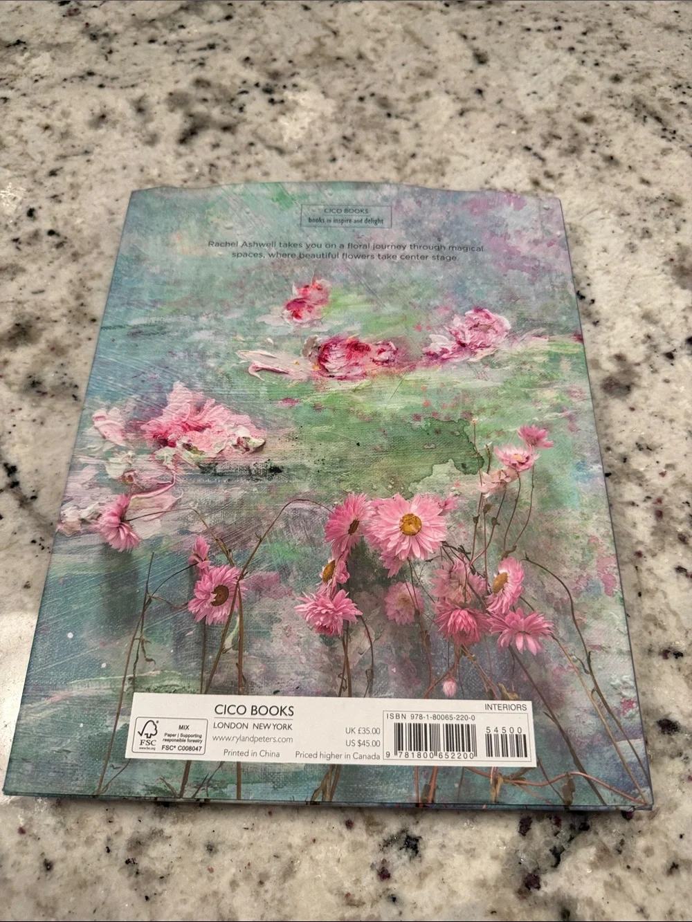 Rachel Ashwell: My Floral Affair: Whimsical Spaces and Beautiful Florals: